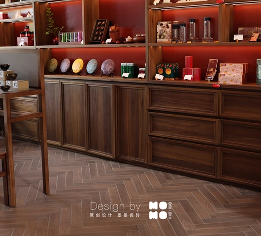 RICH&nbsp;&mdash; Restaurante de cozinha internacional (Jiangmen, China)